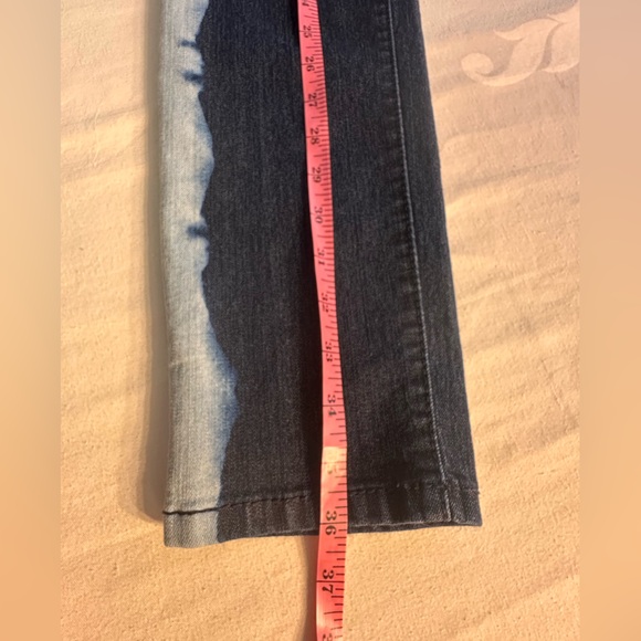 Inc International Concepts Skinny Jeans w/Lt Blue Bleach Side Stripes Sz 8P - Picture 6 of 8
